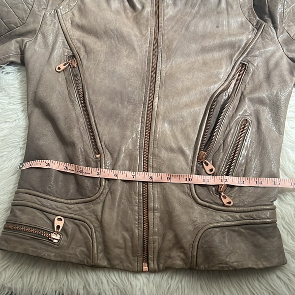 Doma Leather Jacket with Hood - Picture 6 of 16
